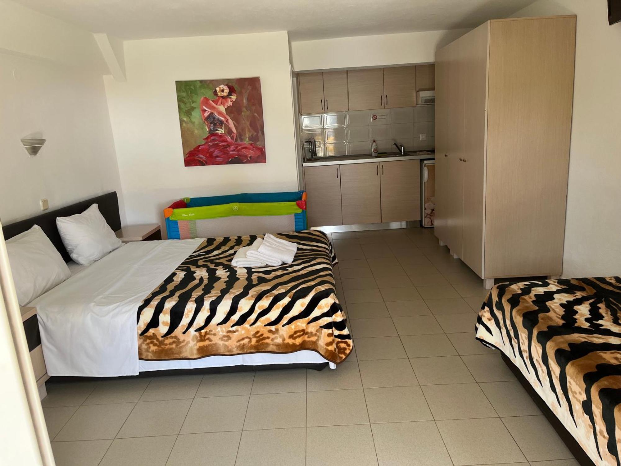 Studios Meliton Porto Koufo Exteriör bild